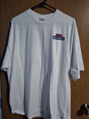 Vintage Adult 46-48 Red Lobster T Shirt 35th Anniversary (2003) Pre Owned